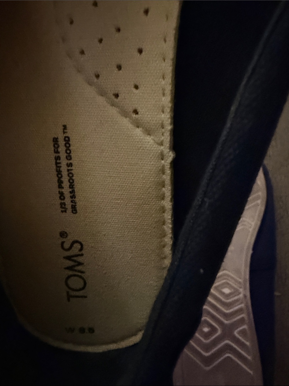 TOMS Women's Navy Canvas Slip-On Flats - Picture 2 of 6